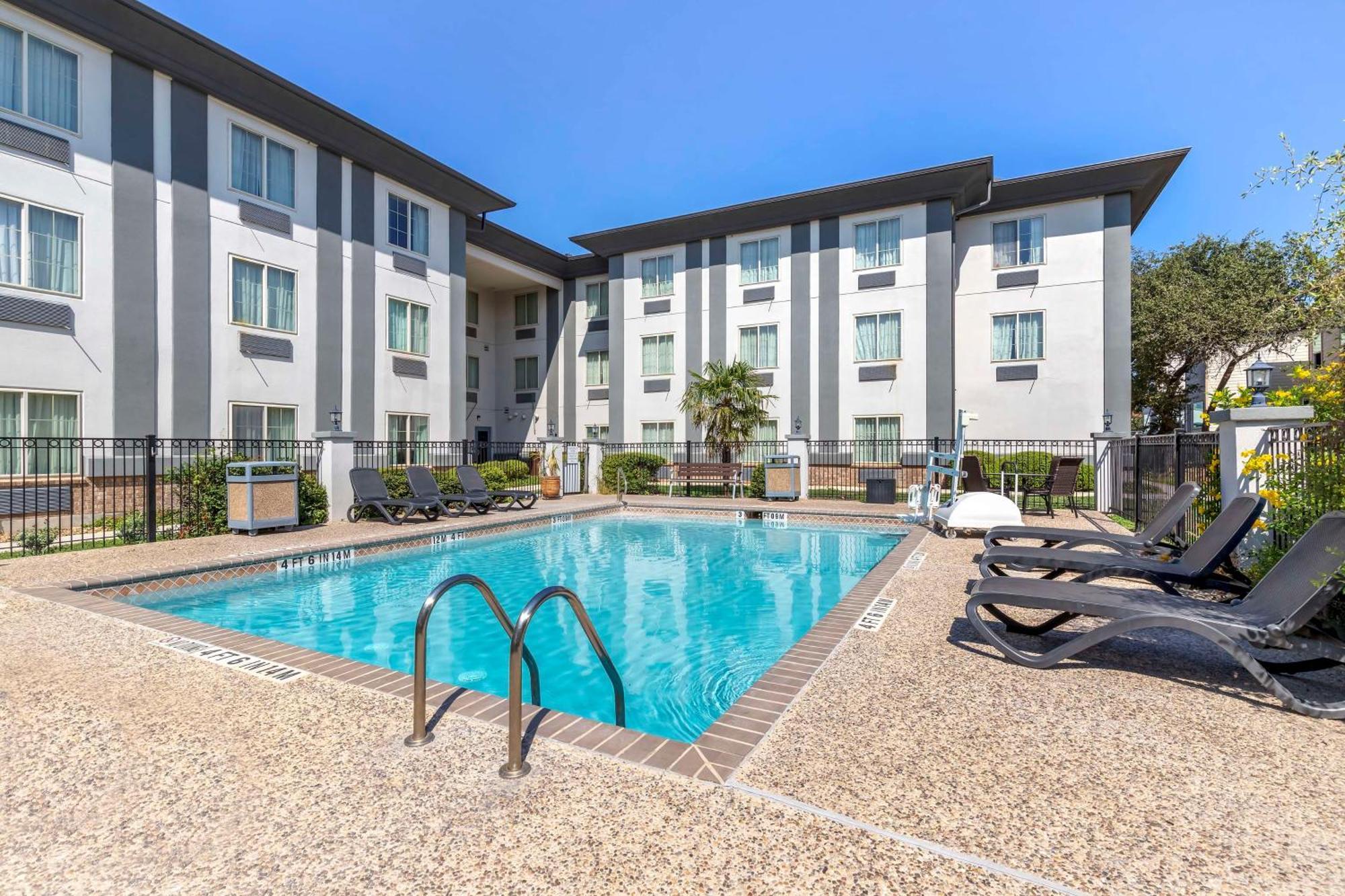 Best Western Medical Center North Inn&Suites Near Six Flags San Antonio Exterior foto